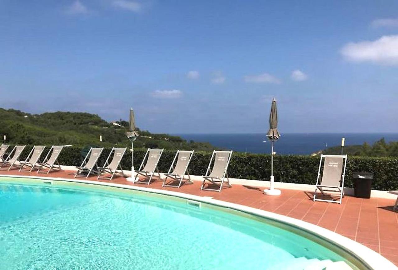 Hotel Horizon Elba Portoferraio Bagian luar foto
